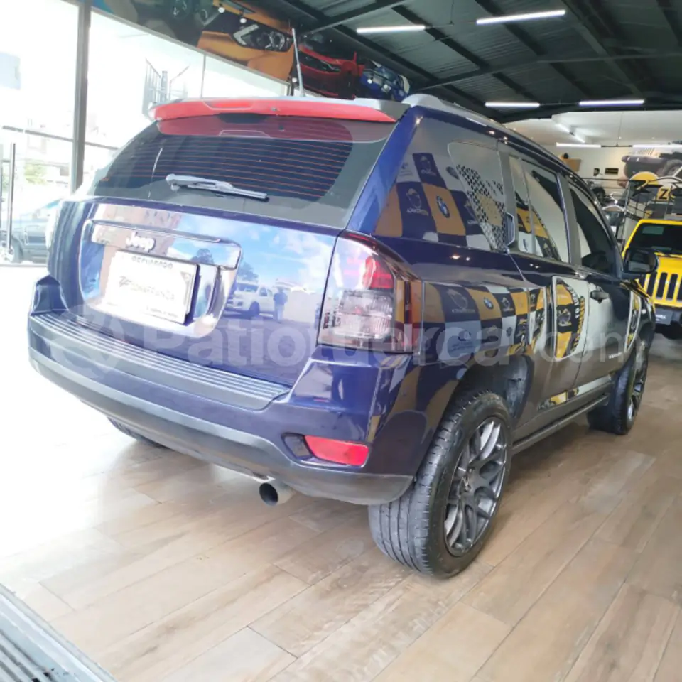 Foto 12 de Jeep Compass Sport