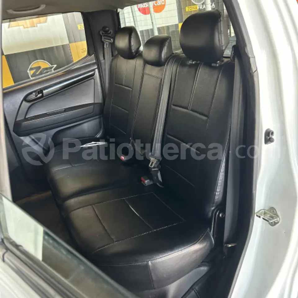 Foto 6 de Chevrolet D-max Crdi 2.5 CD 4x4 TM Diesel