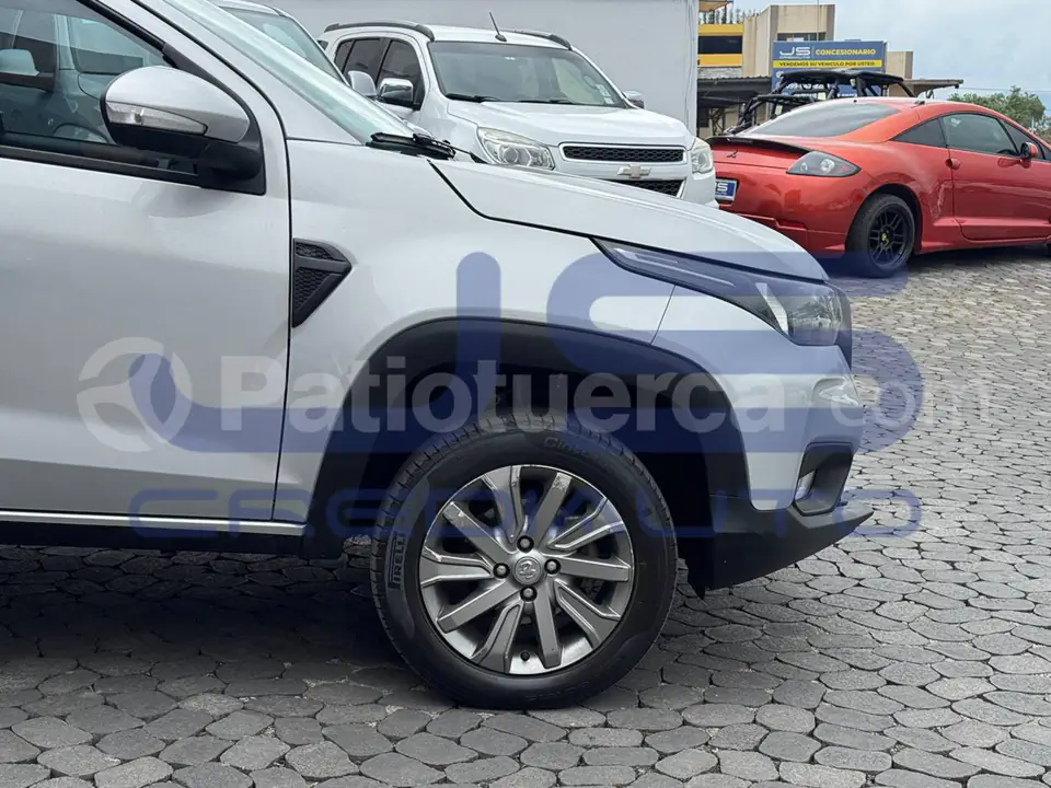 Foto 5 de Ram 700 BIGHORN