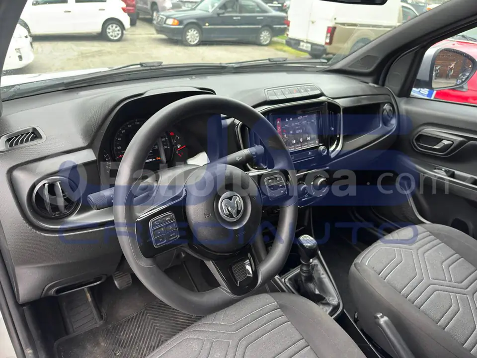 Foto 8 de Ram 700 BIGHORN