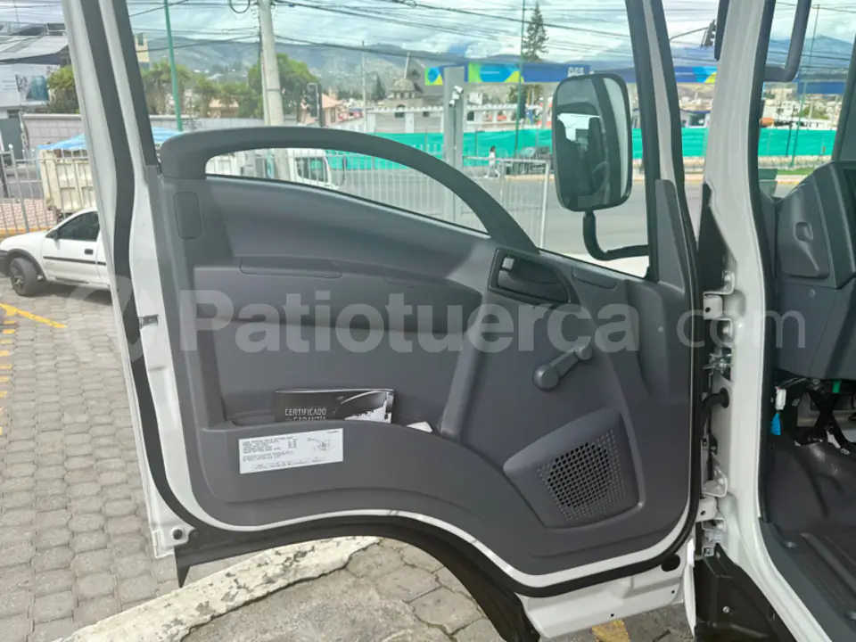 Foto 7 de Chevrolet NLR