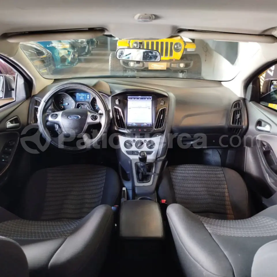 Foto 6 de Ford Focus