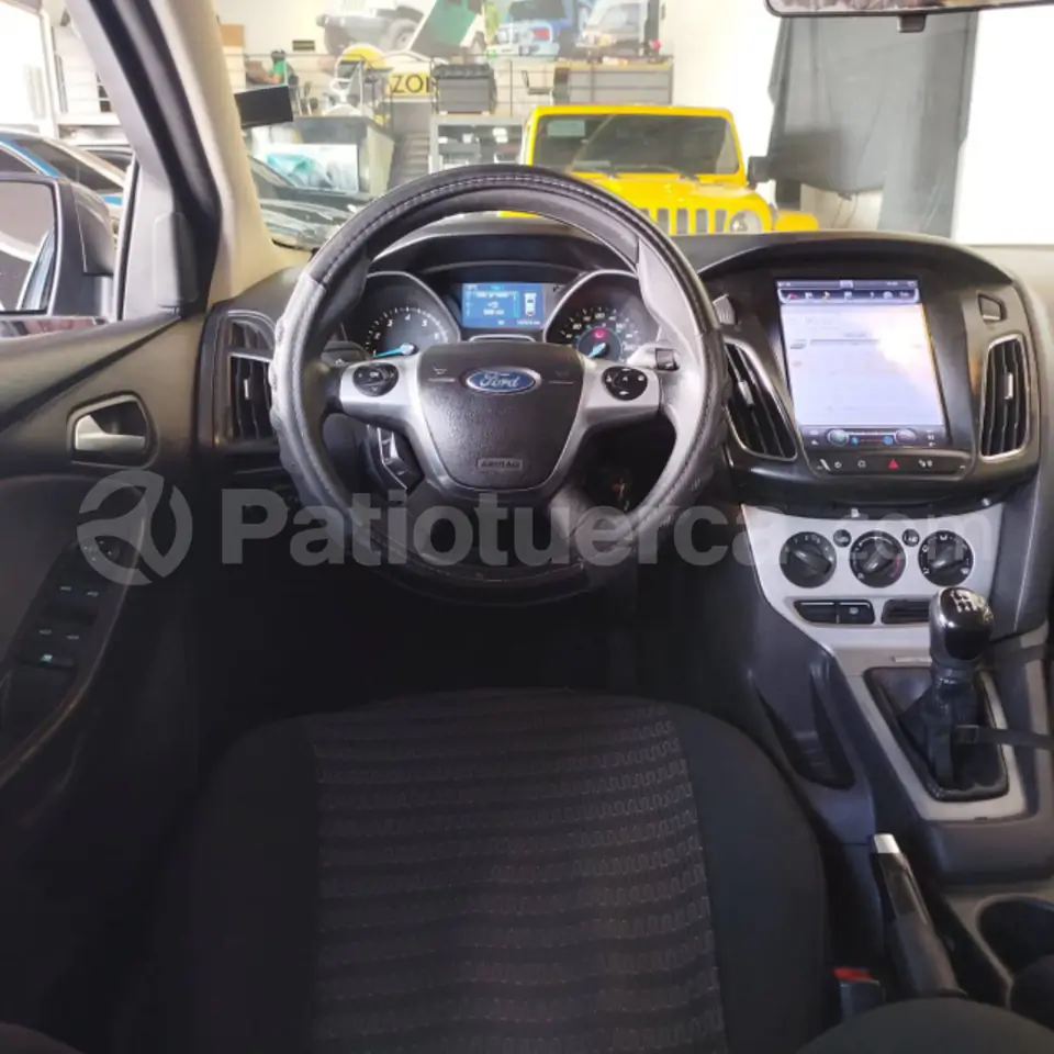 Foto 7 de Ford Focus