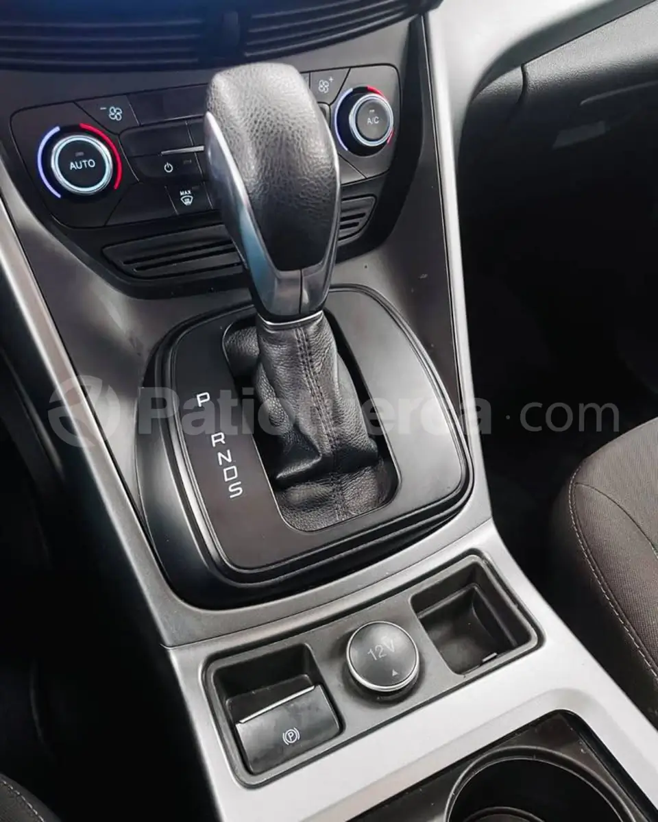 Foto 5 de Ford Escape S