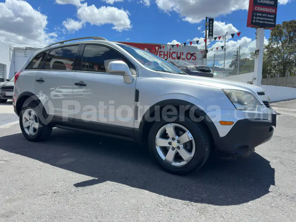 Foto 3 de Chevrolet CAPTIVA SPORT LT