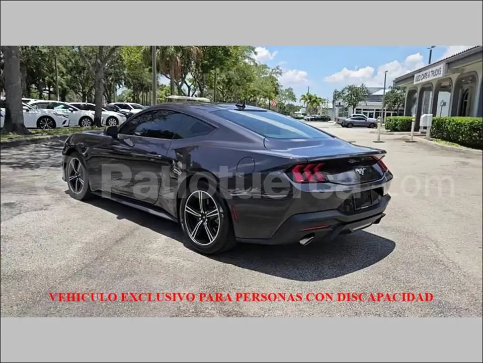 Foto 28 de Ford Mustang