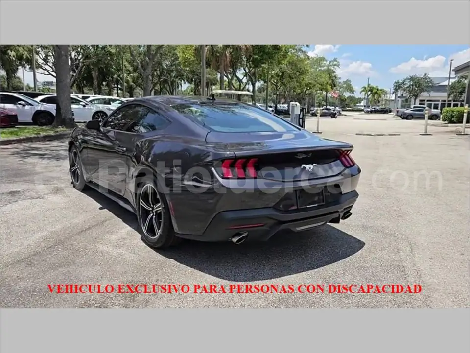 Foto 29 de Ford Mustang