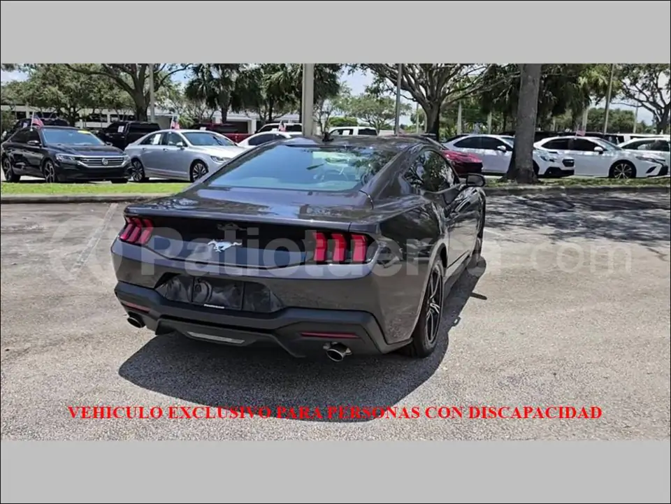 Foto 31 de Ford Mustang