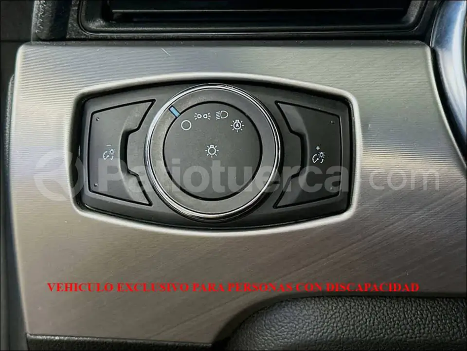 Foto 23 de Ford Mustang