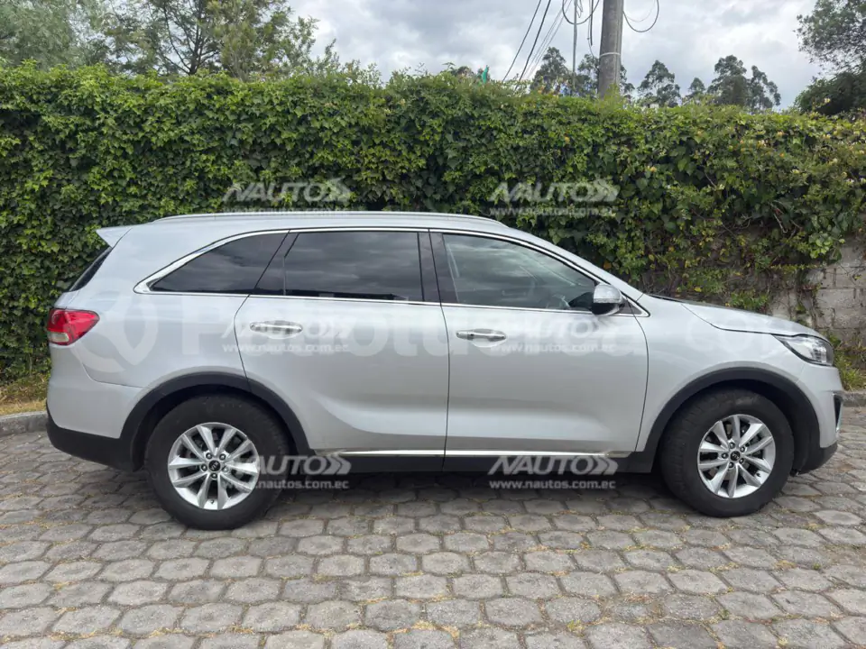 Foto 4 de Kia Sorento