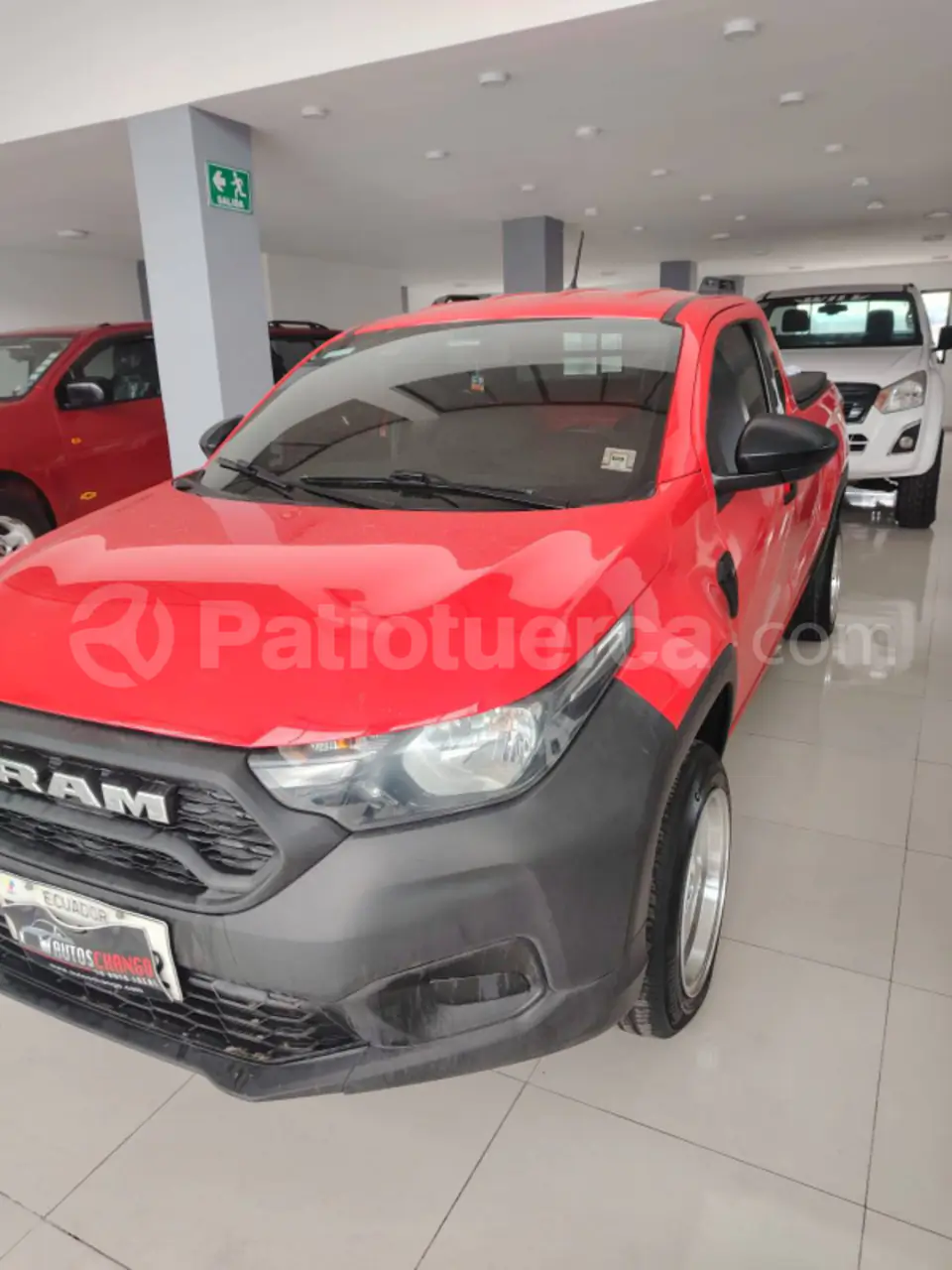 Foto 3 de Ram RAM 700 SLT