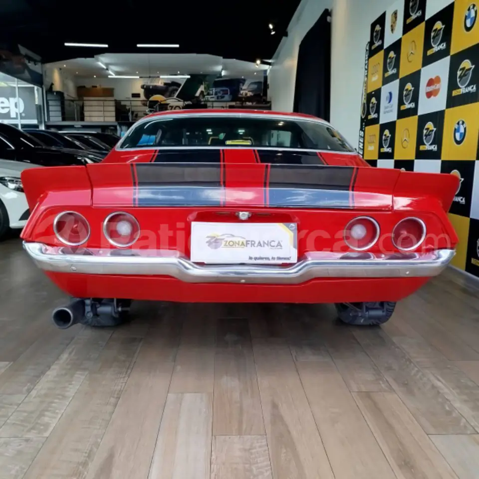 Foto 11 de Chevrolet Camaro SS