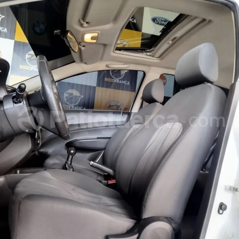 Foto 5 de Chevrolet SAIL LTZ