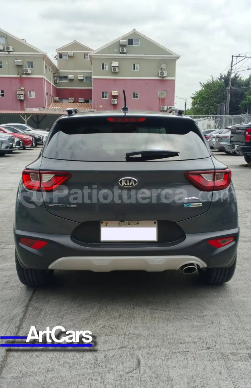 Foto 7 de Kia Stonic LX