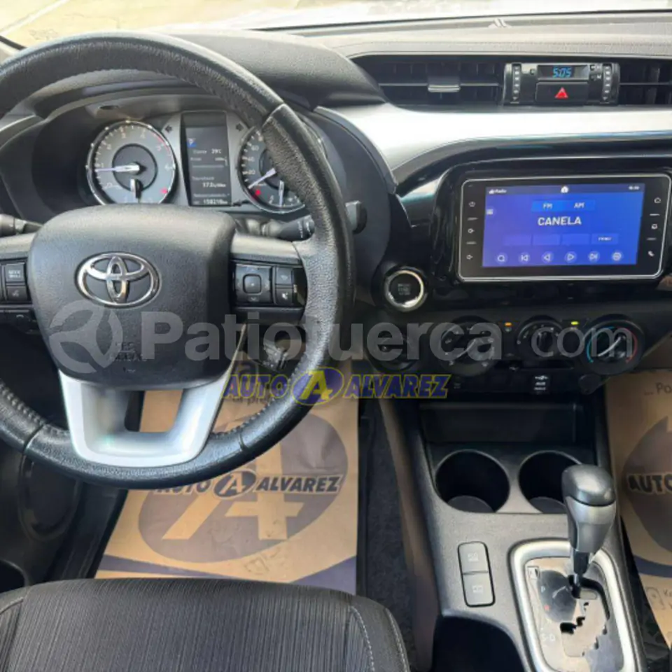 Foto 12 de Toyota Hilux