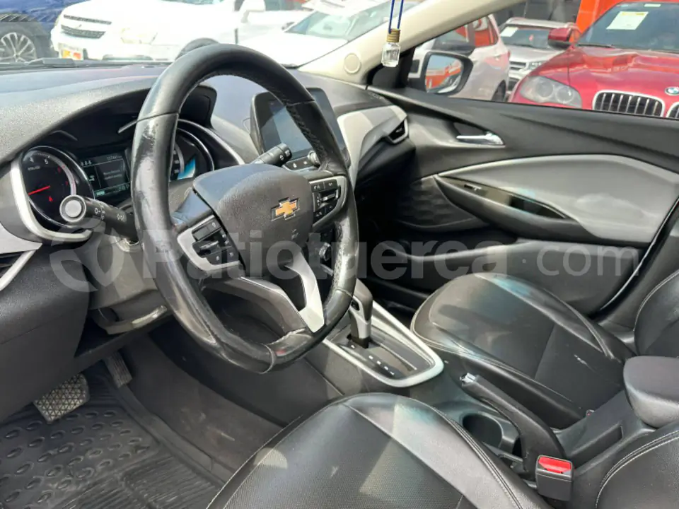 Foto 5 de Chevrolet ONIX PREMIER