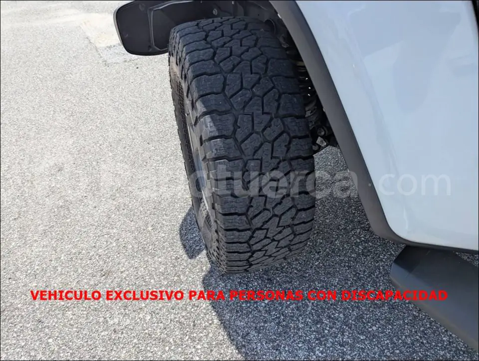 Foto 25 de Jeep GLADIATOR SPORT