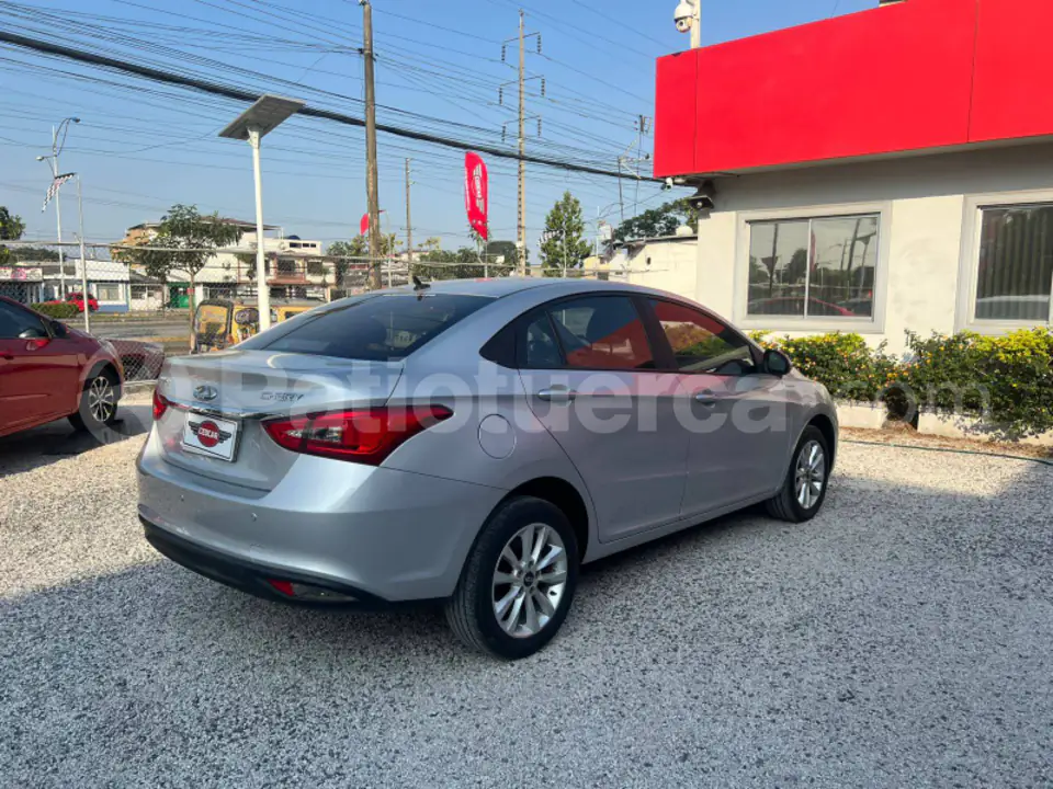 Foto 3 de Chery Arrizo 5