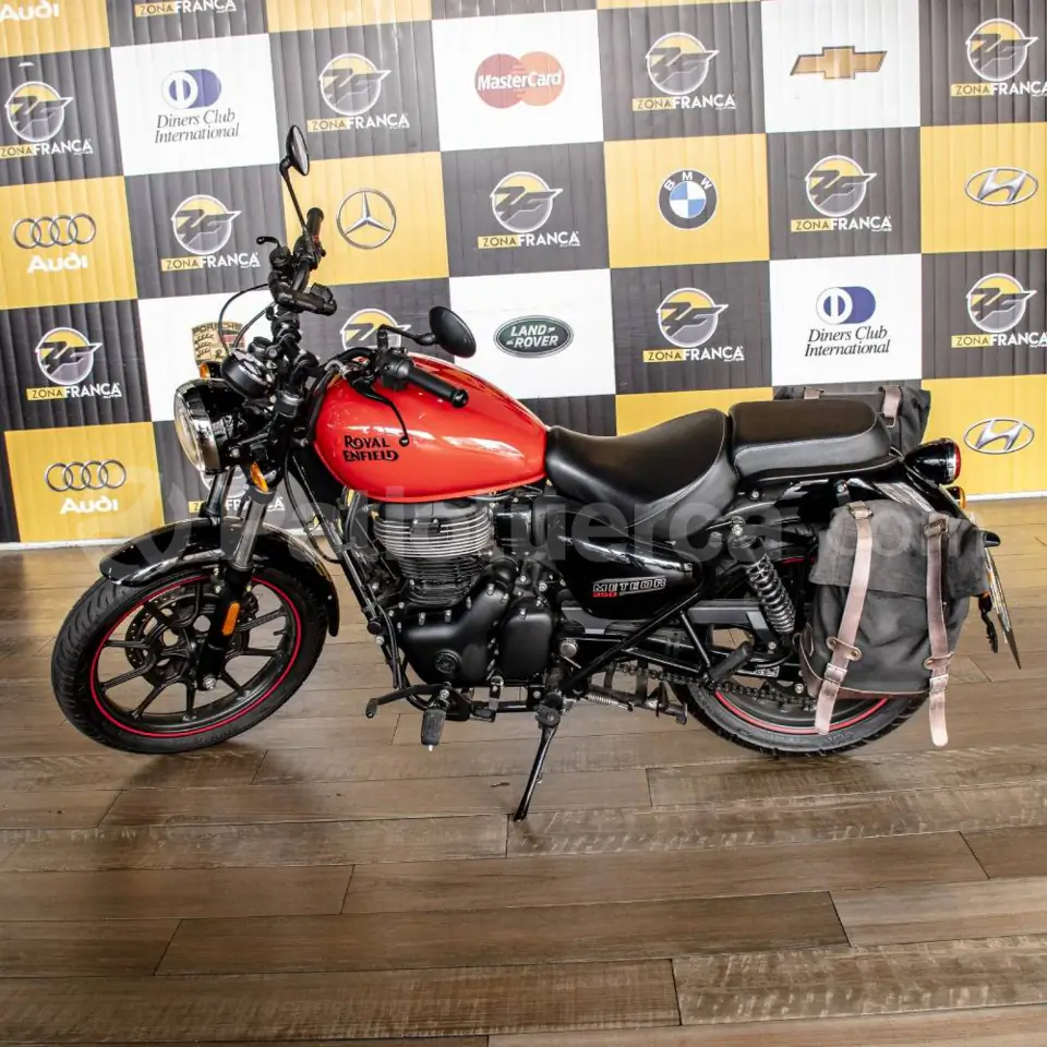 Foto 1 de Royal Enfield Meteor 350