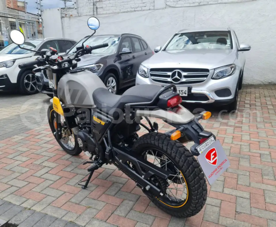 Foto 2 de Royal Enfield Scram 411