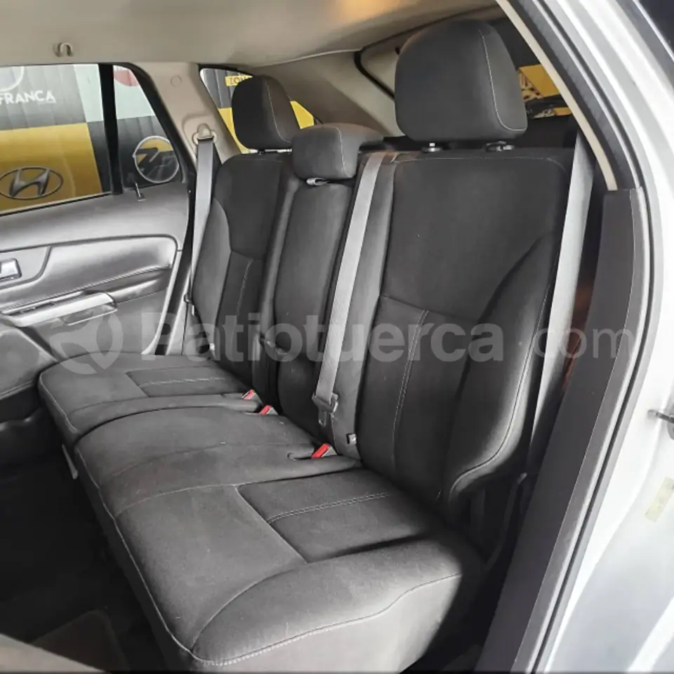 Foto 6 de Ford Edge SE