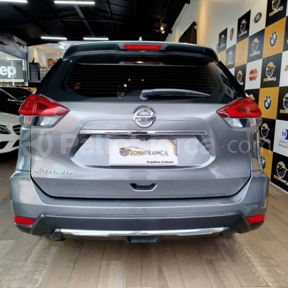Foto 12 de Nissan X-Trail Sense 2 Row