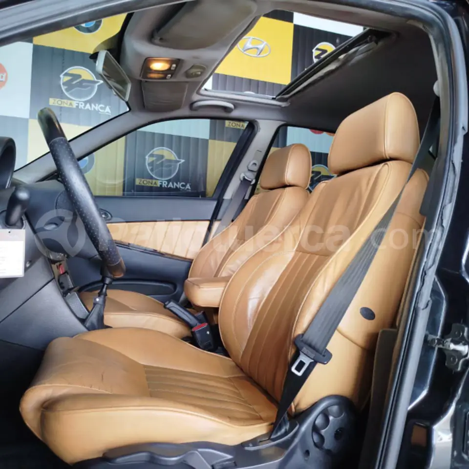 Foto 5 de Alfa Romeo 156