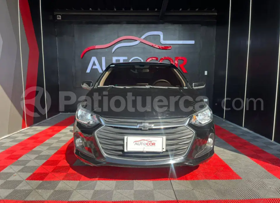 Foto 2 de Chevrolet ONIX