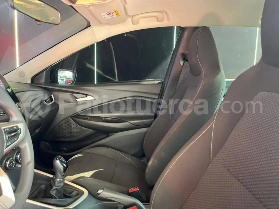 Foto 18 de Chevrolet ONIX