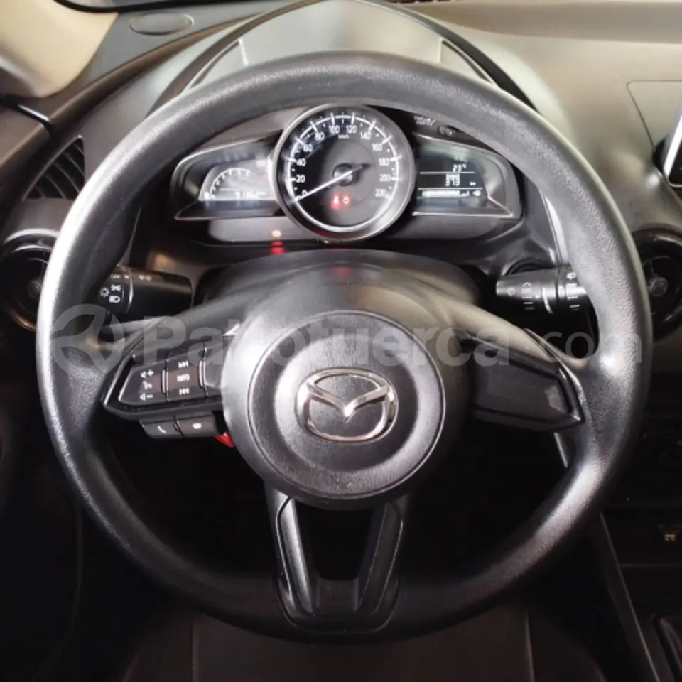 Foto 9 de Mazda CX-3 ENTRY