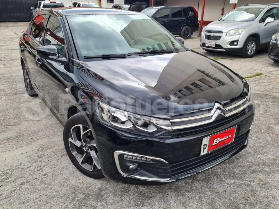 Foto 2 de Citroen C- Elysee Shine