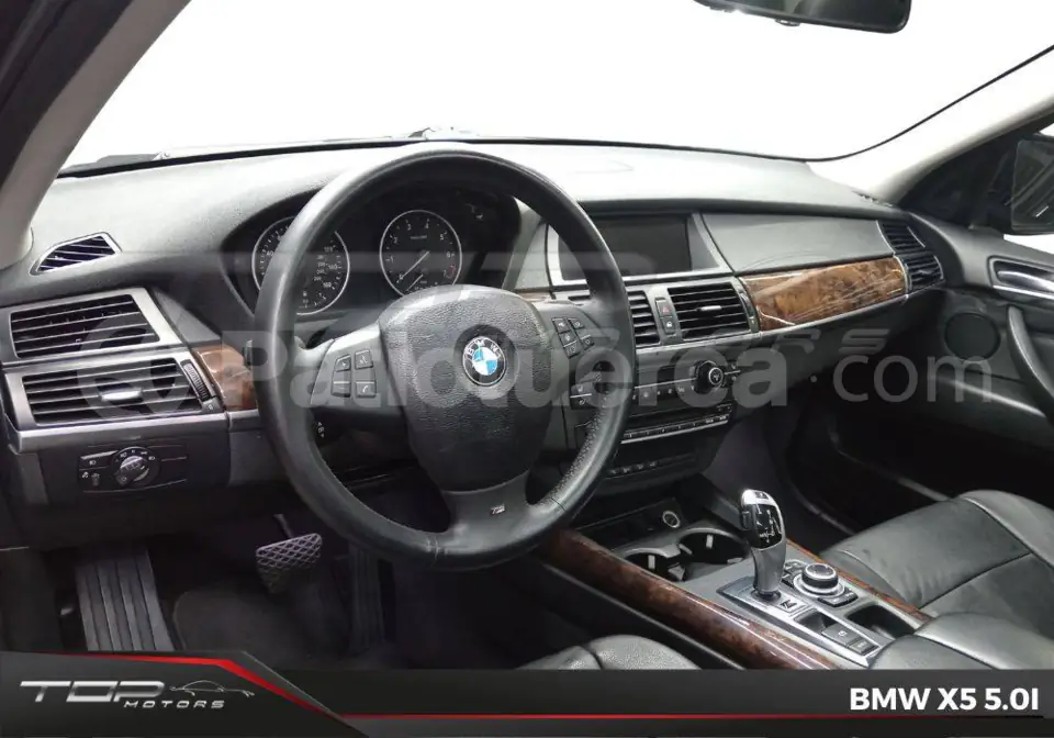 Foto 2 de BMW X5 50i