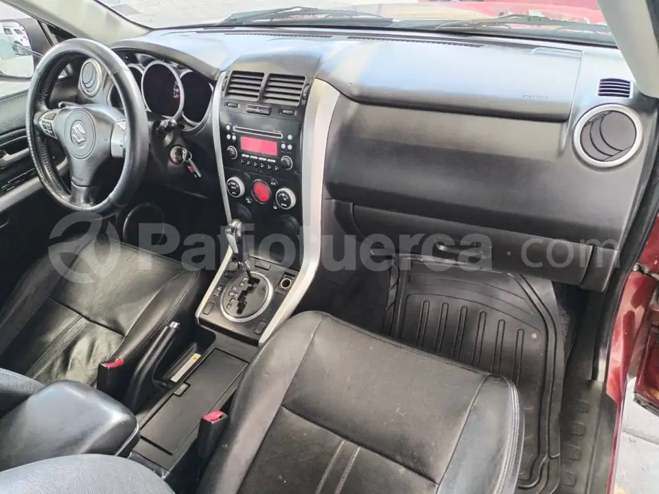 Foto 5 de Suzuki Grand Vitara SZ 2.4