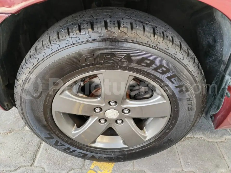 Foto 18 de Suzuki Grand Vitara SZ 2.4