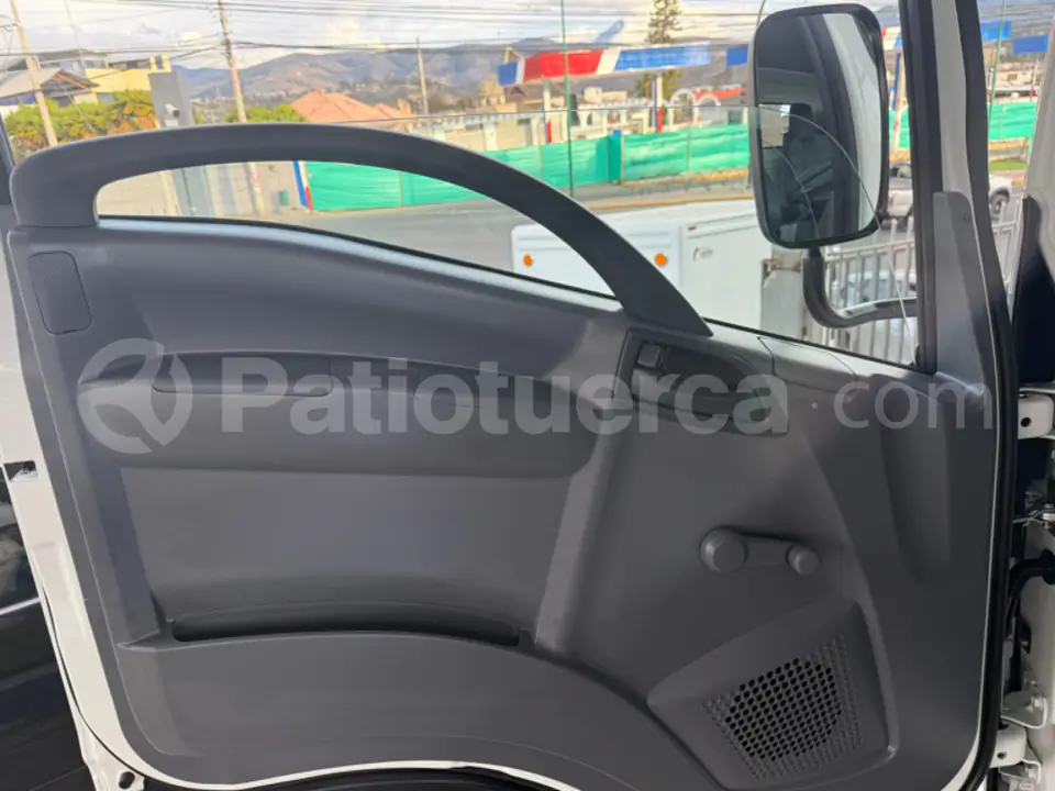 Foto 7 de Chevrolet NPR