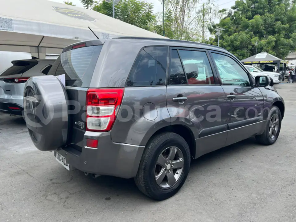 Foto 4 de Suzuki Grand Vitara SZ Next Sport 2.4