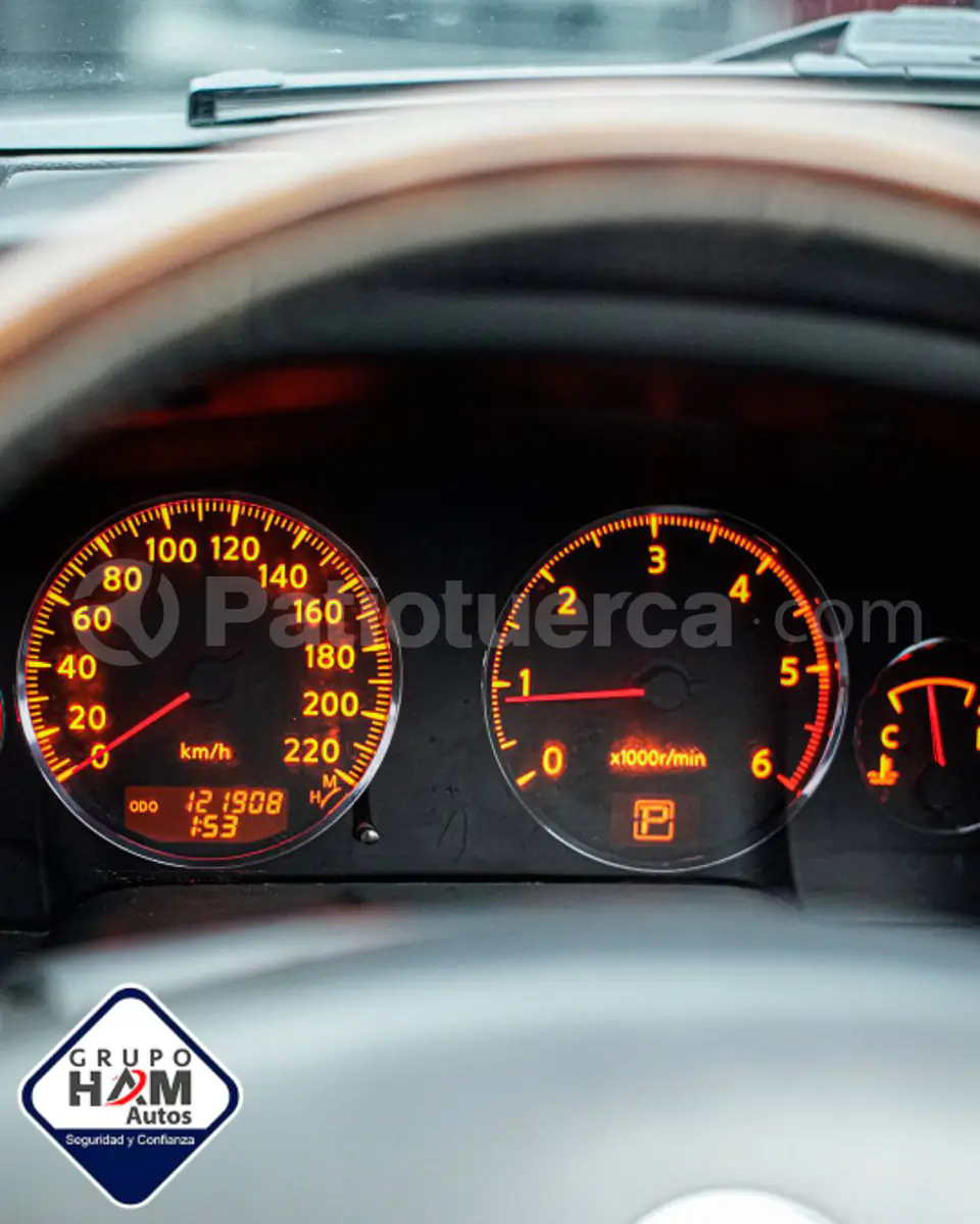 Foto 2 de Nissan Patrol