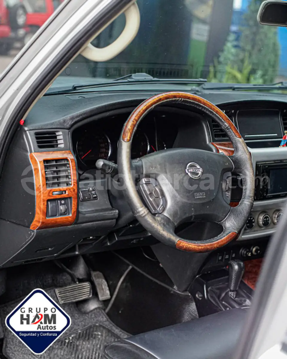 Foto 12 de Nissan Patrol