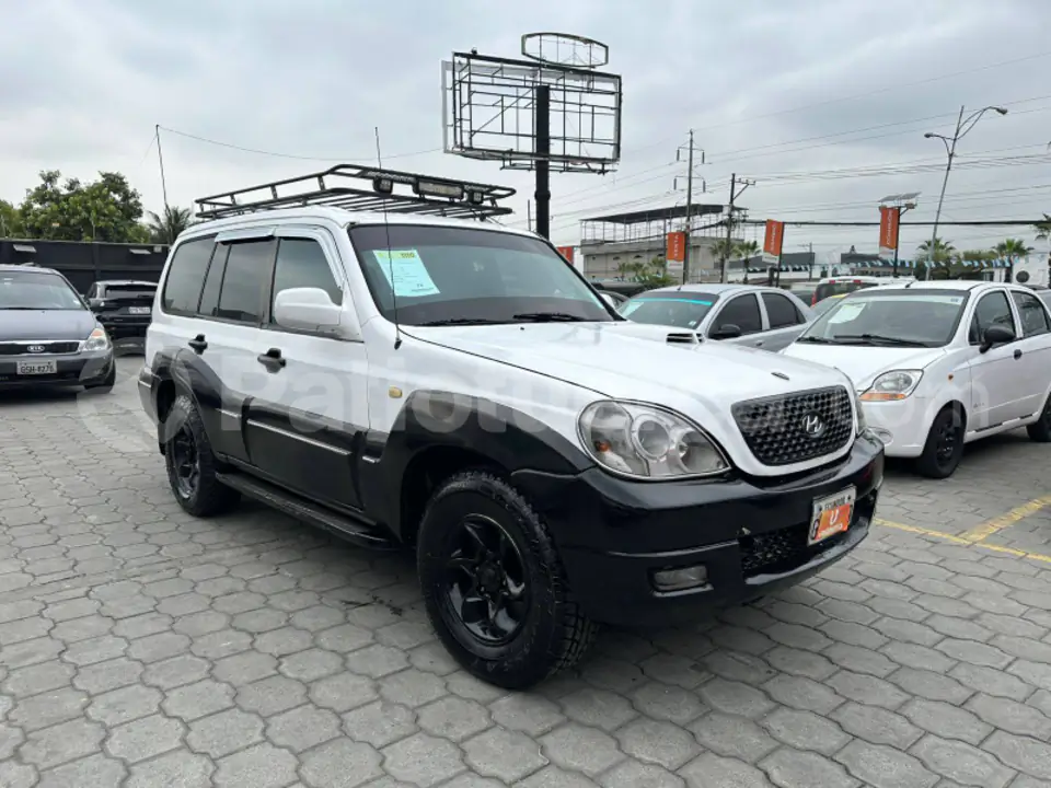 Foto 2 de Hyundai Terracan 2.5