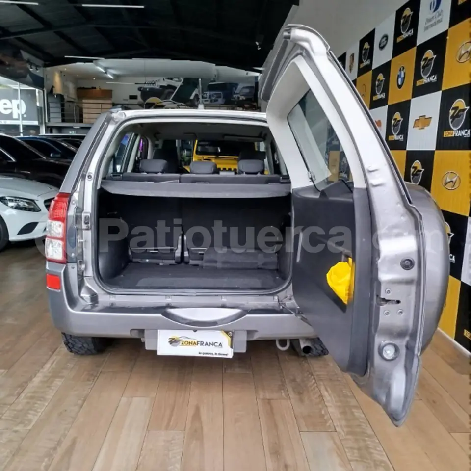 Foto 14 de Chevrolet Grand Vitara SZ Next