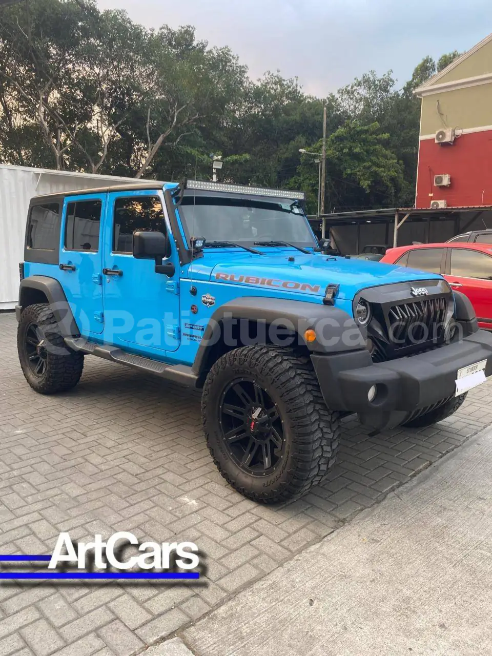 Foto 2 de Jeep Wrangler Unlimited Sport