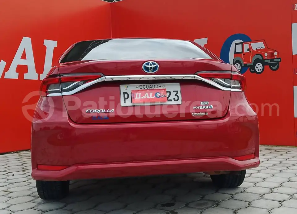 Foto 10 de Toyota Corolla HV XEI