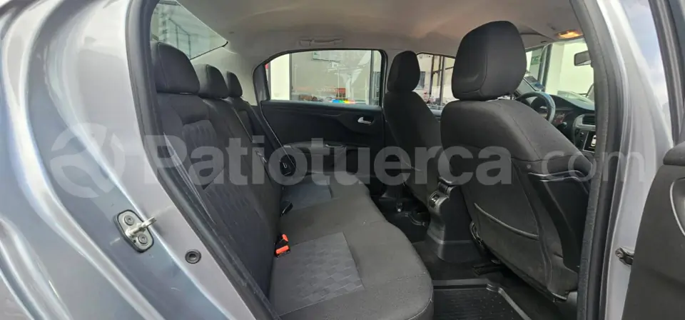 Foto 7 de Citroen C-ELYSEE