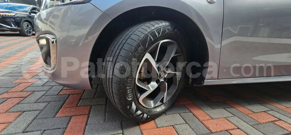 Foto 14 de Citroen C-ELYSEE