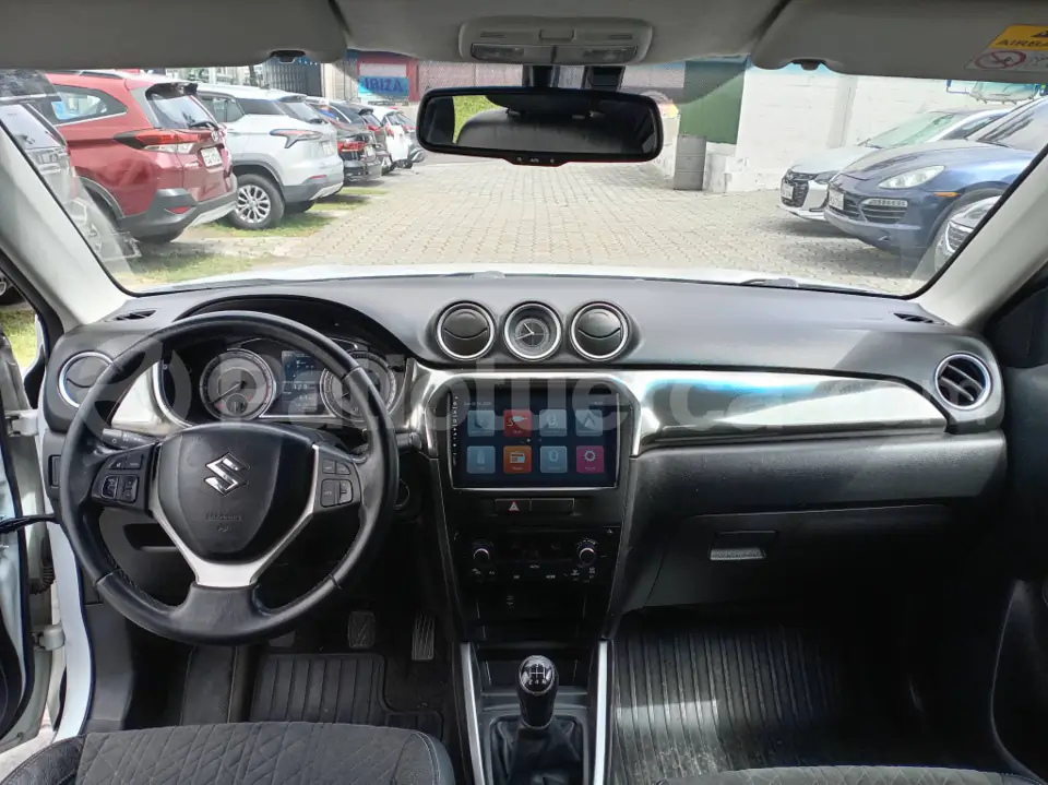 Foto 4 de Suzuki Vitara GLX