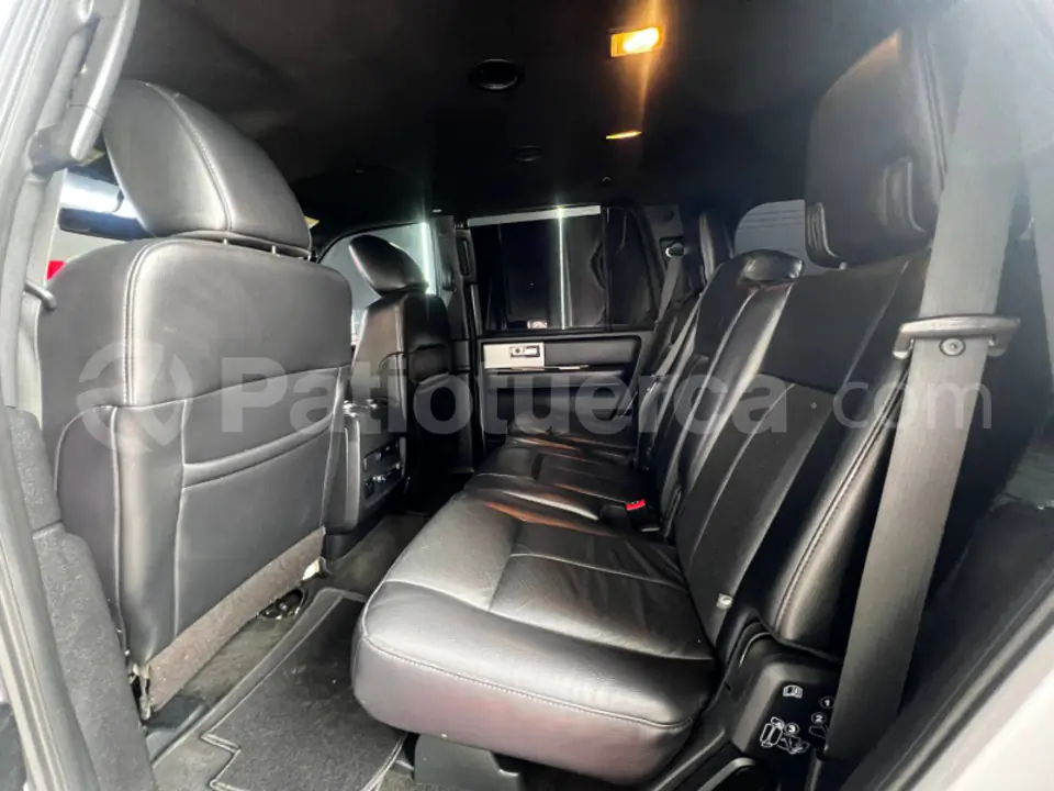 Foto 9 de Ford Expedition XLT