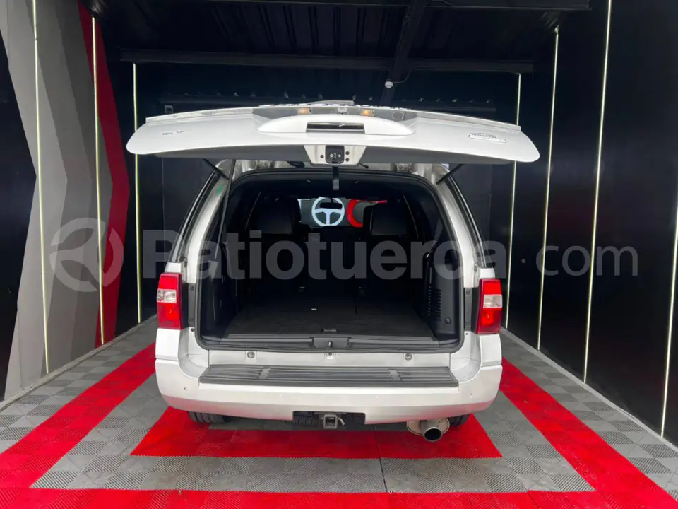 Foto 24 de Ford Expedition XLT