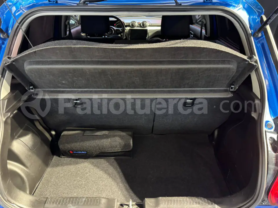 Foto 11 de Suzuki Swift