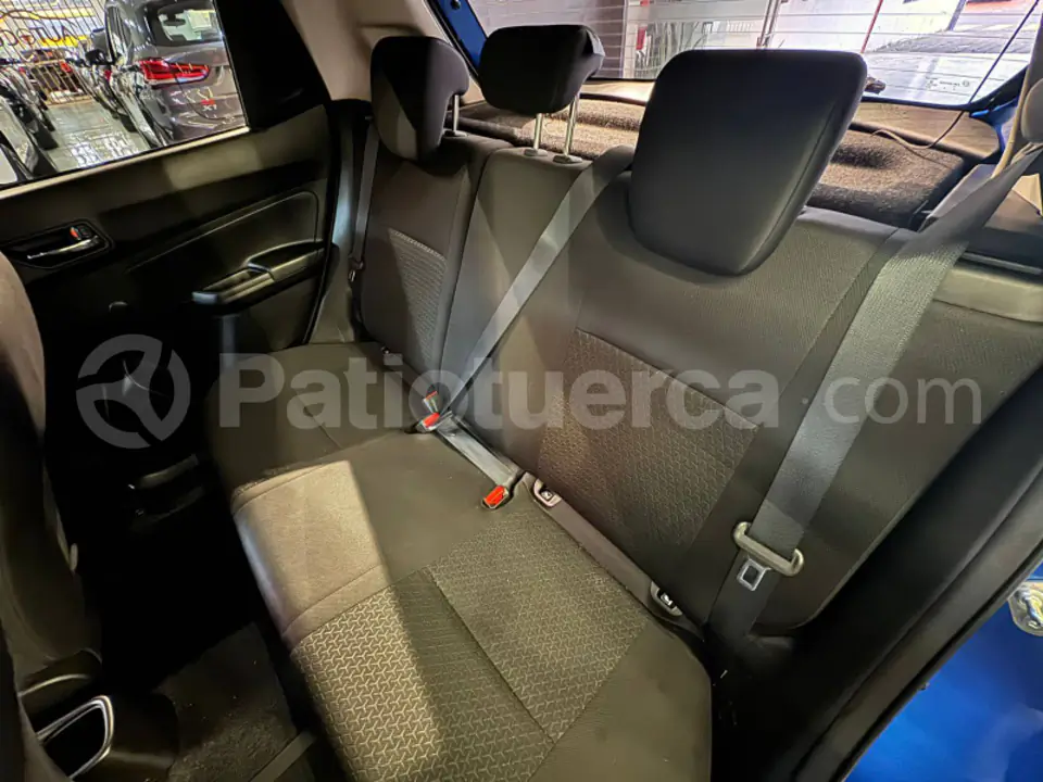 Foto 31 de Suzuki Swift