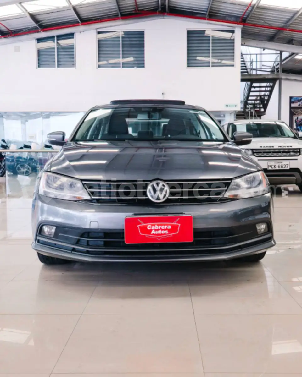 Foto 1 de Volkswagen New Jetta